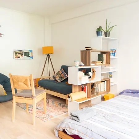 Lejlighed Charming Design Studio With Balcony